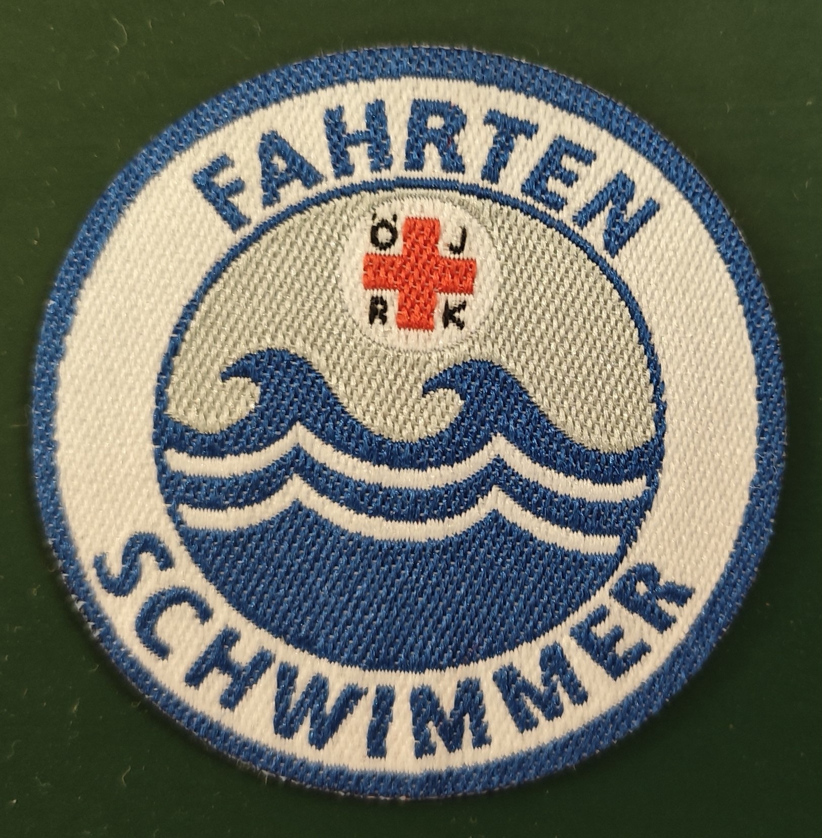 MS Kühnsdorf – Erfolgreiche Verleihung für Fahrtenschwimmer - Bild 1
