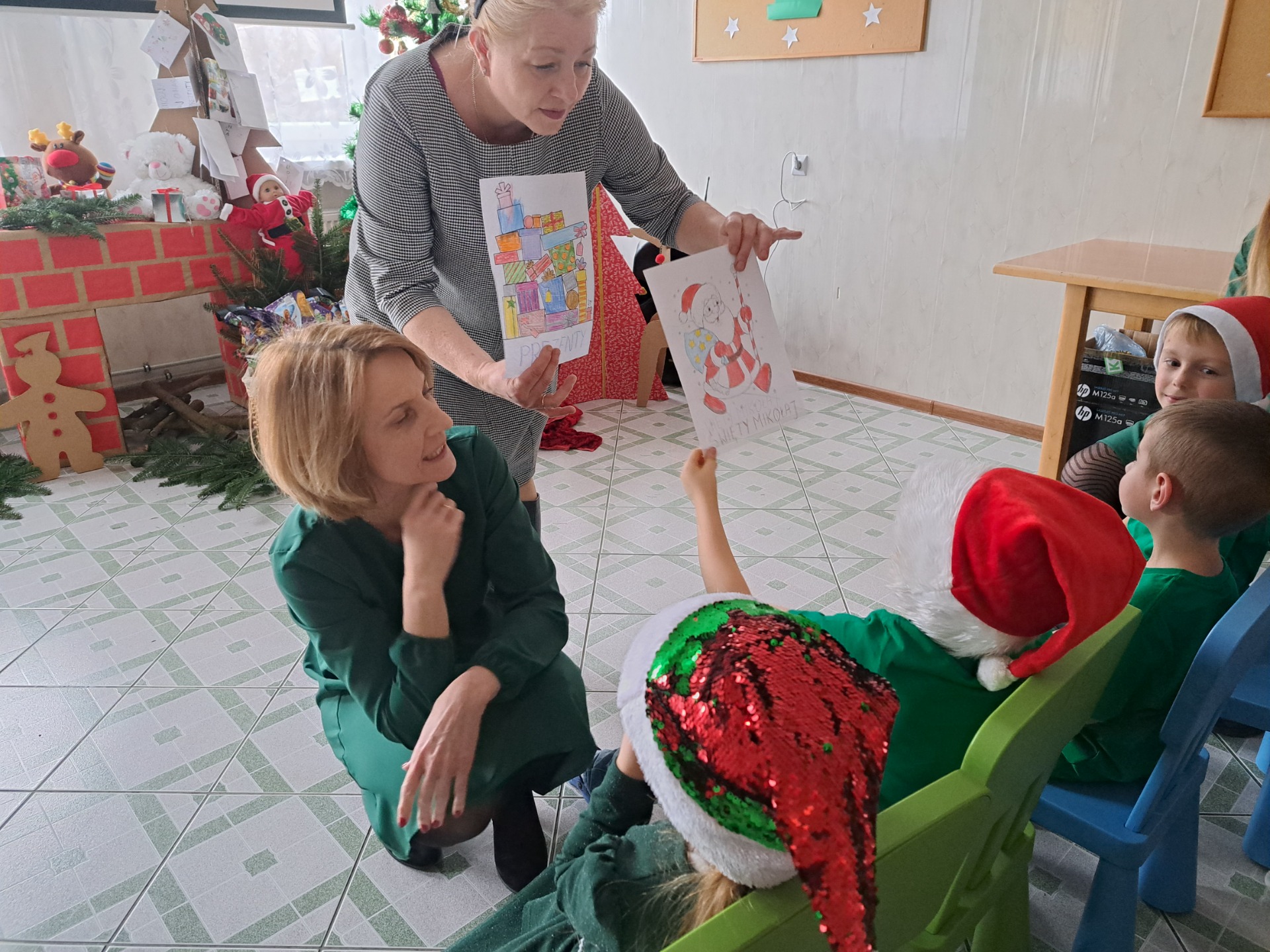 Mikołaj to taki święty, co dzieciom przynosi prezenty! - Obrazek 2