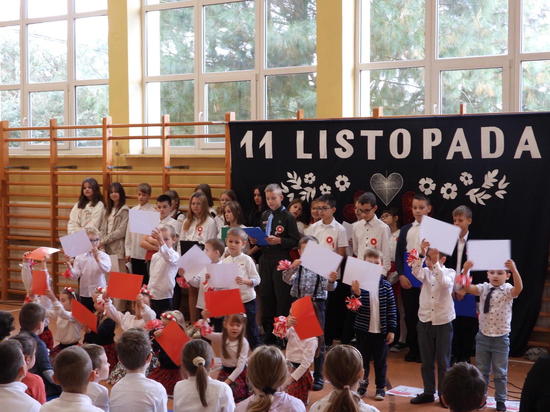 Upamiętnienie 105. rocznicy odzyskania niepodległości przez Polskę - Obrazek 3