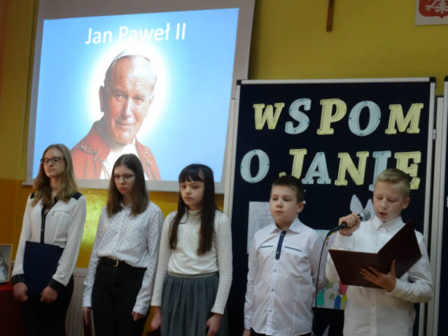 Projekt edukacyjno-wychowawczy "Wspomnienie o Janie Pawle II" - Obrazek 2