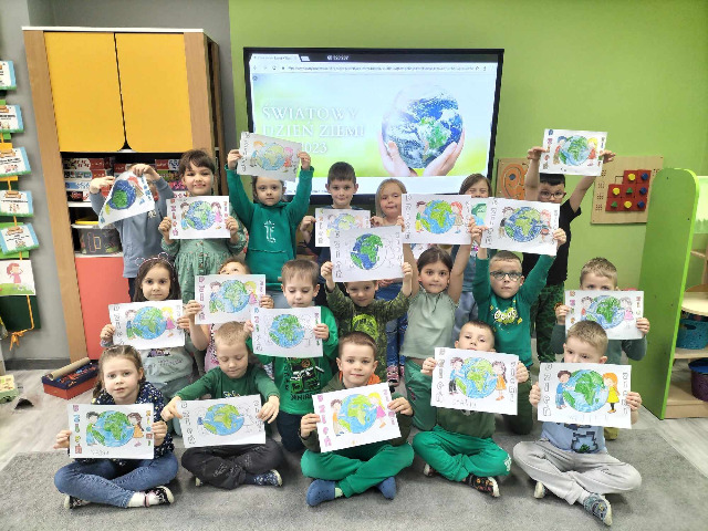 Światowy Dzień Ziemi w przedszkolu - Obrazek 2