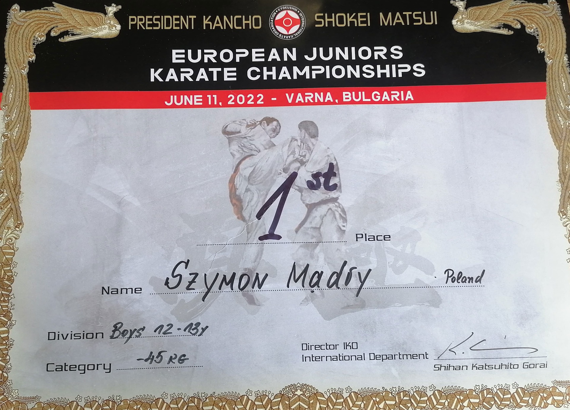 Sukces Szymona Mądrego na mistrzostwach Europy w karate w Bułgarii - Obrazek 6
