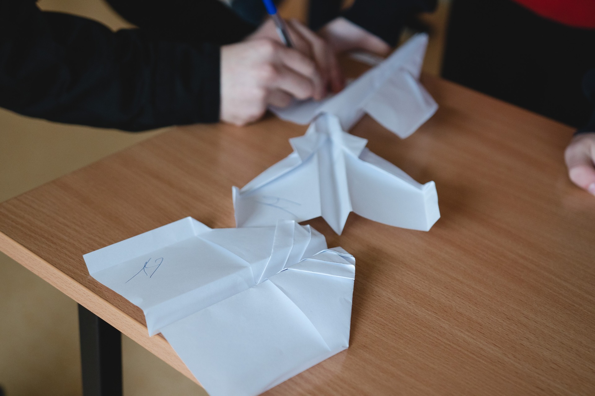 
Samoloty z papieru.