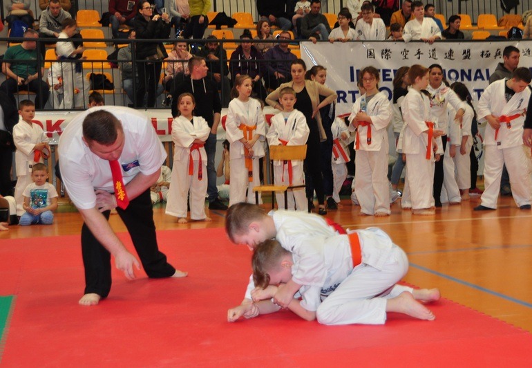 Sukcesy naszych młodych karateków - Obrazek 1