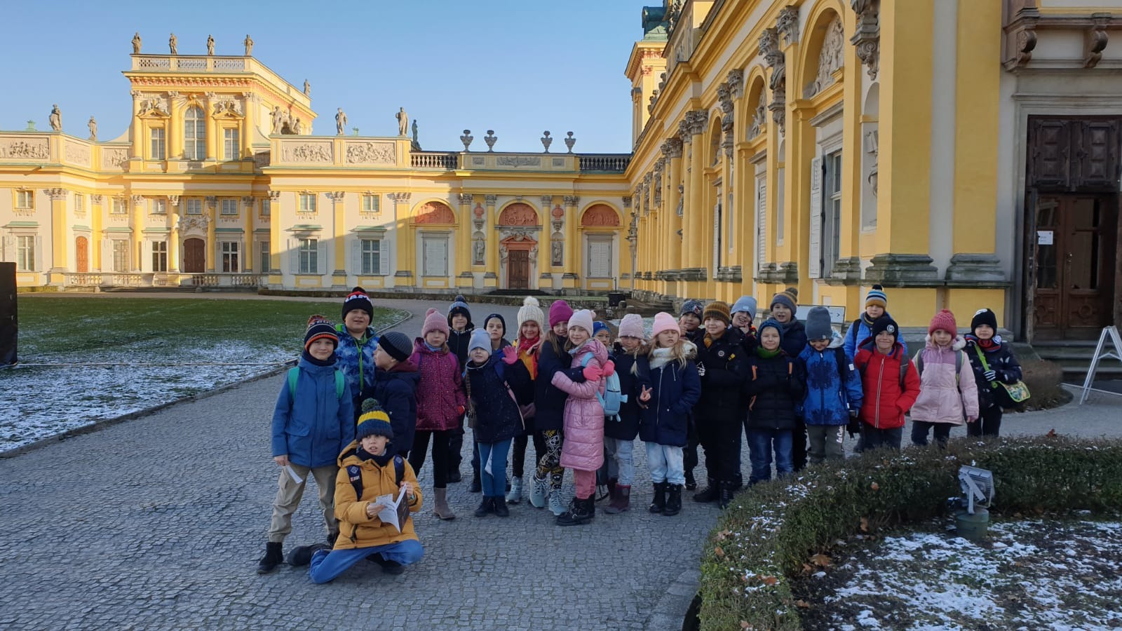 Wycieczki: klasa 2a i 2c zwiedzają Pałac w Wilanowie - Obrazek 4
